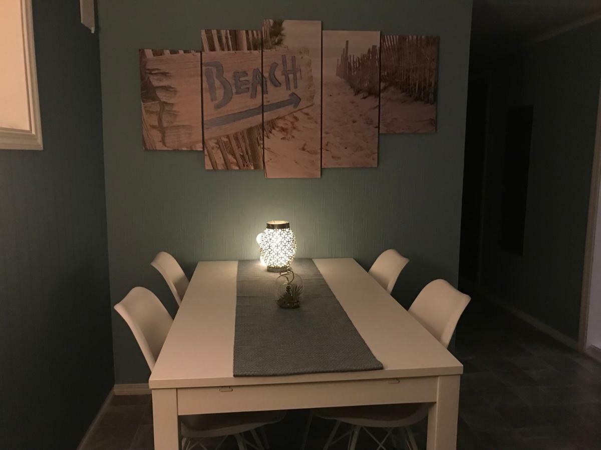 Beautiful Apartment In Central Leknes Kültér fotó