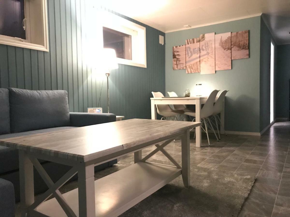 Beautiful Apartment In Central Leknes Kültér fotó