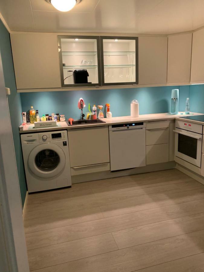 Beautiful Apartment In Central Leknes Kültér fotó
